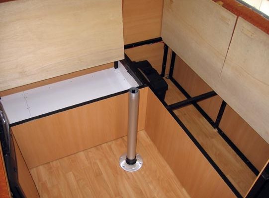 Ozcape Slide-On Prima25 large under bench storage