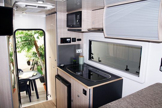 Ozcape Slide-On Woondabaa with elegant dark bench top